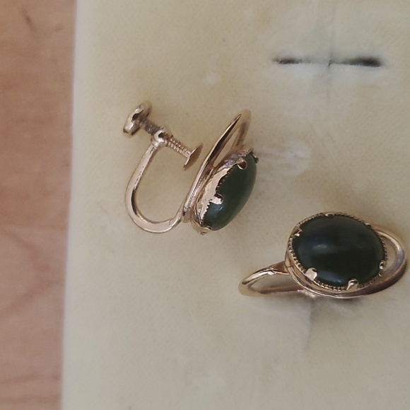 Vintage Amco Jewels Genuine Jade Earring Set 14KT Gold Overlay - Picture 9 of 14